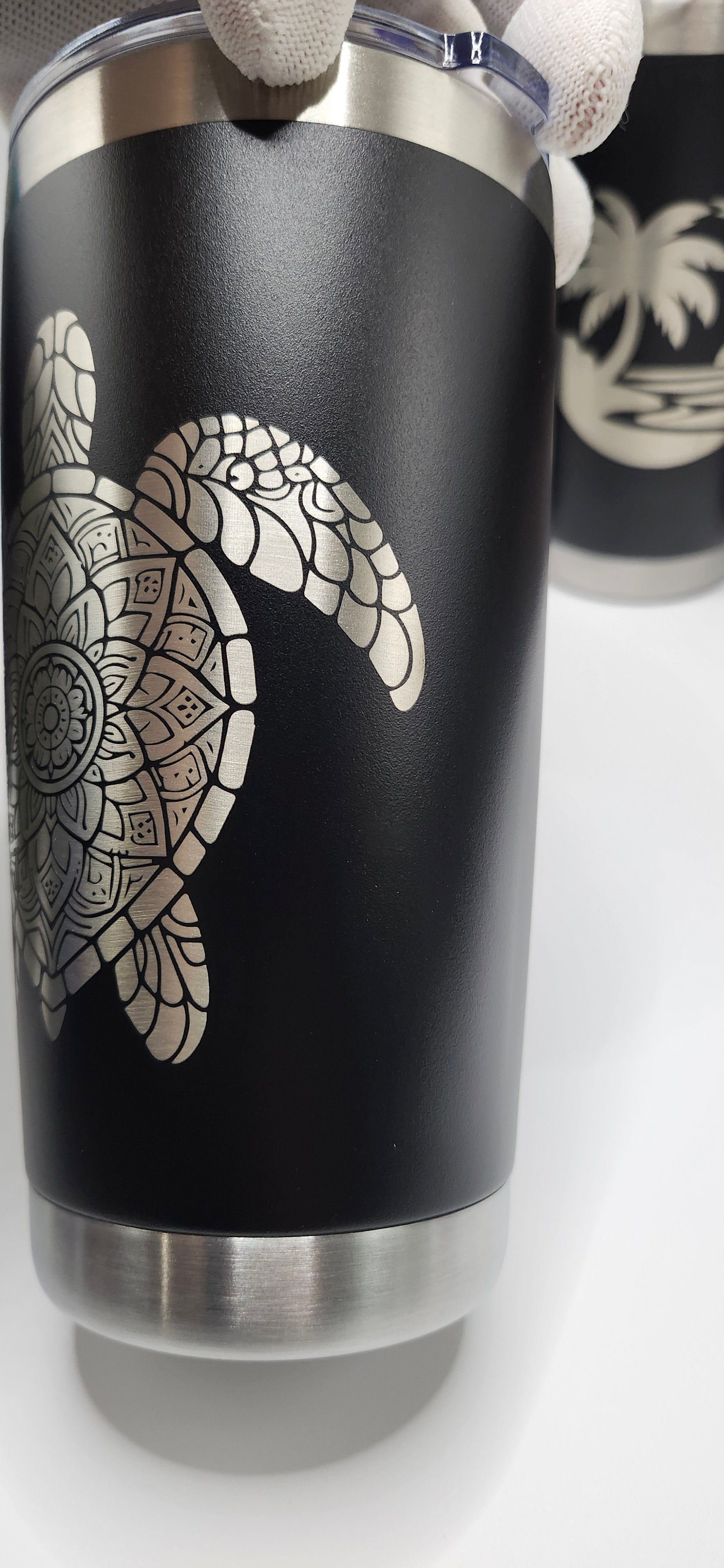 Sea Turtle matte black 20oz tumber