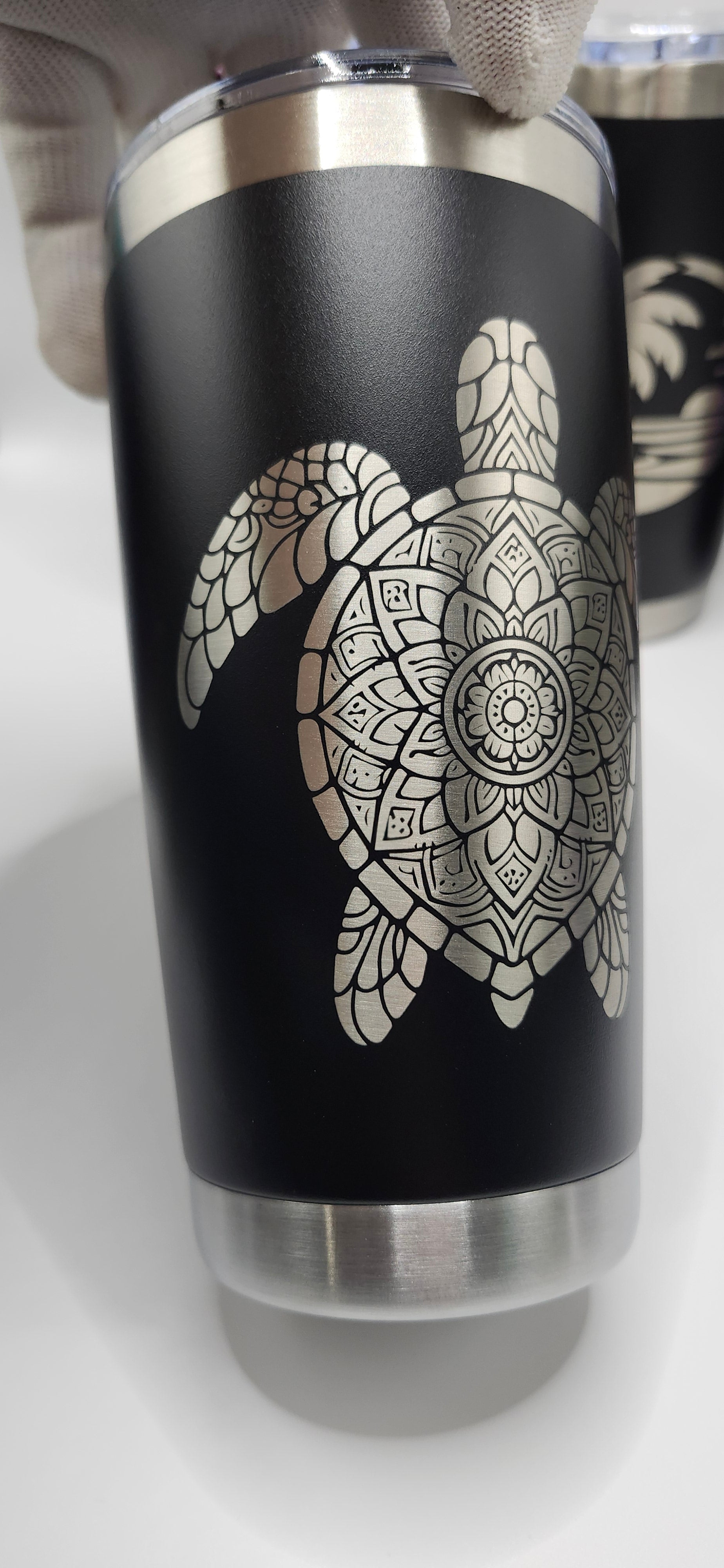 Sea Turtle matte black 20oz tumber
