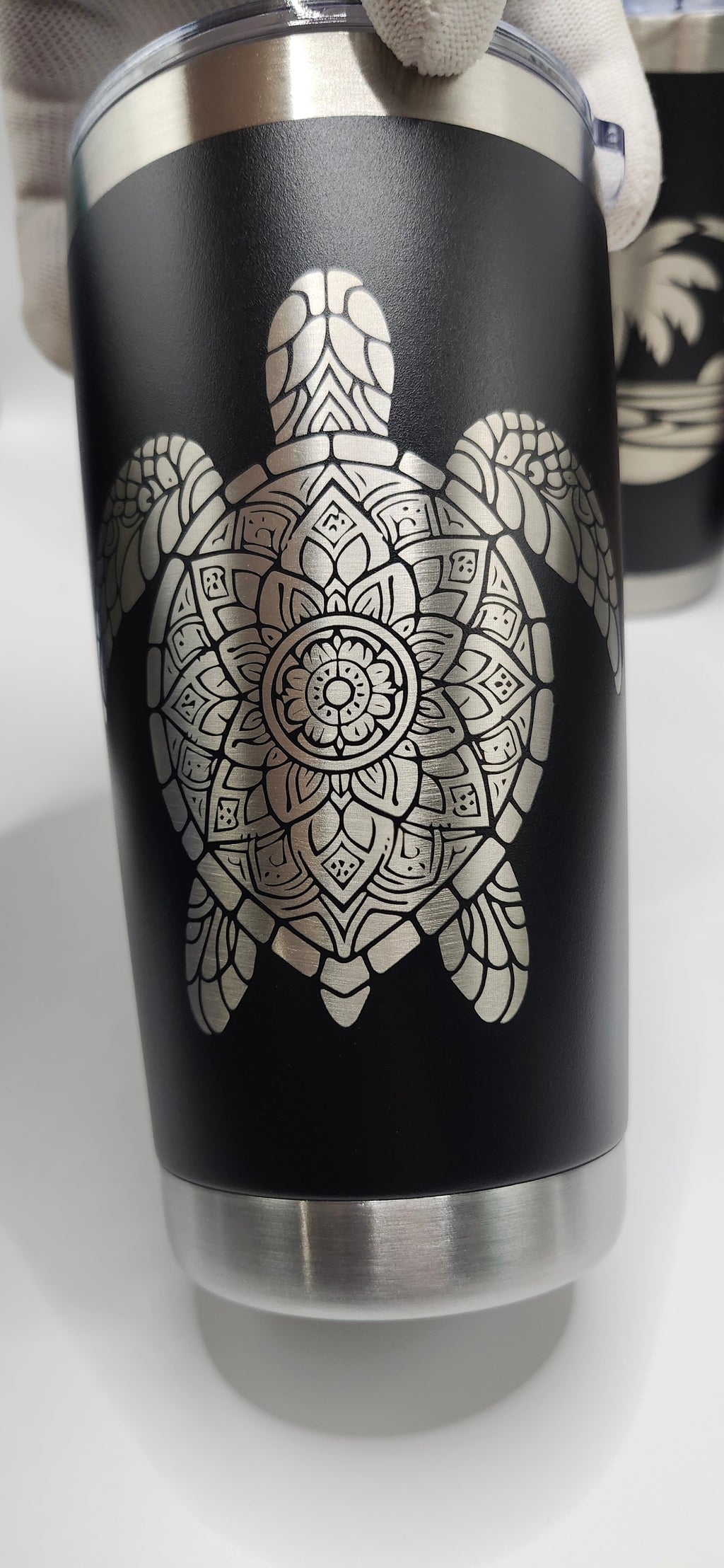 Sea Turtle matte black 20oz tumber